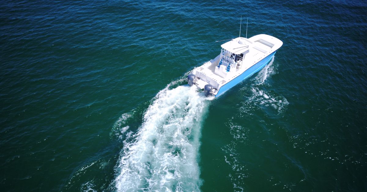 Tips for Saltwater Fishing From Your Catamaran
