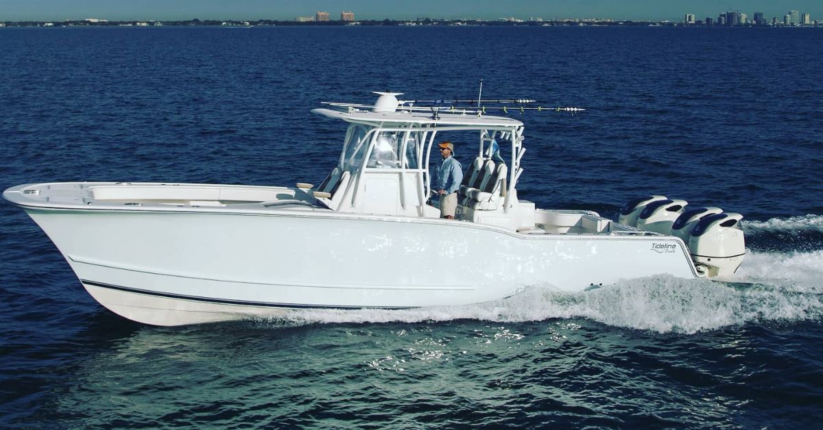 Why Power Catamarans Make the Perfect Charter Boats