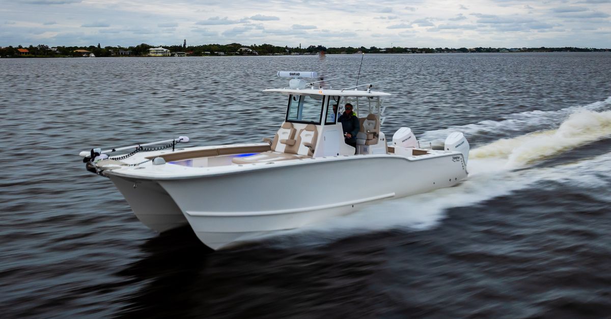 Trimaran vs. Catamaran: Pros, Cons, and Uses